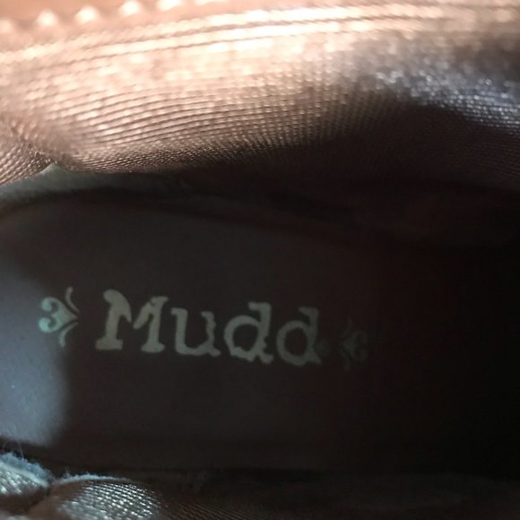 Mudd Tan Suede With Five Straps Across Ankle - Picture 4 of 9